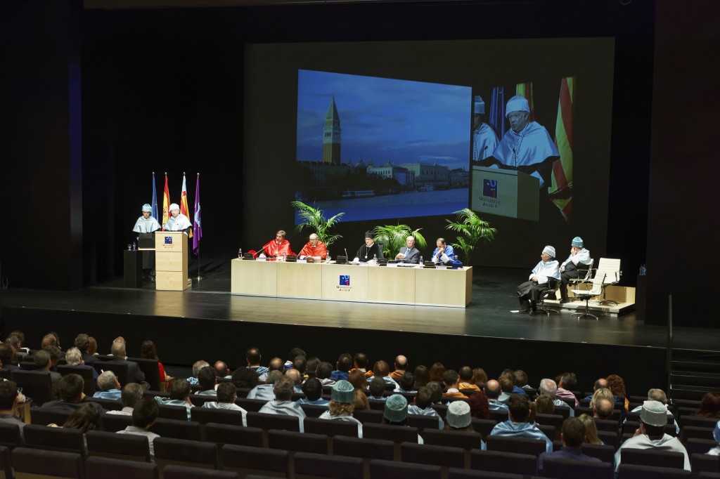 Fernando Checa - Investigador Honoris Causa 01