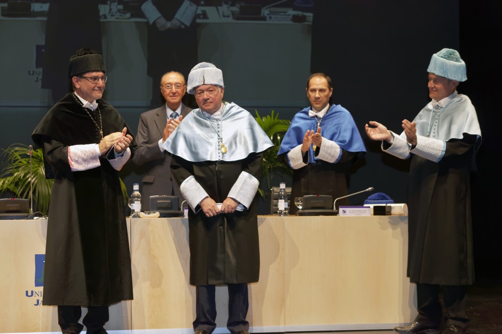 Fernando Checa - Investigador Honoris Causa 09